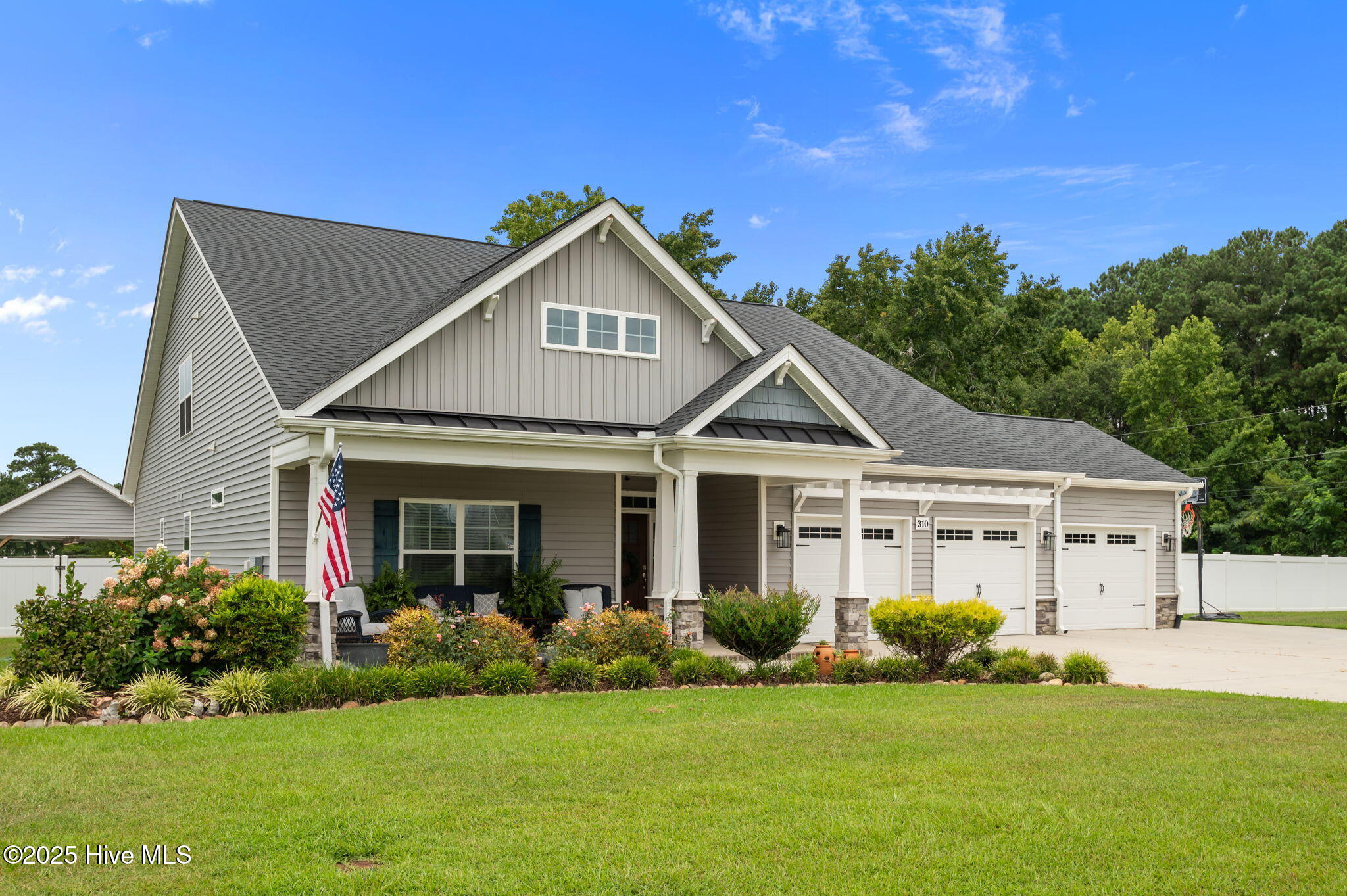 2-web-or-mls-LHV_4399