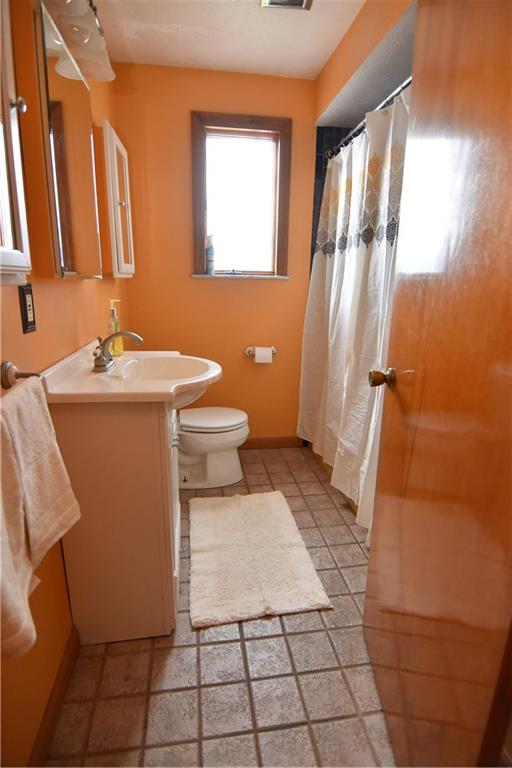 3624 Wayne Road Munhall, PA 15120 - Photo 16 of 25 Gallery Image 16