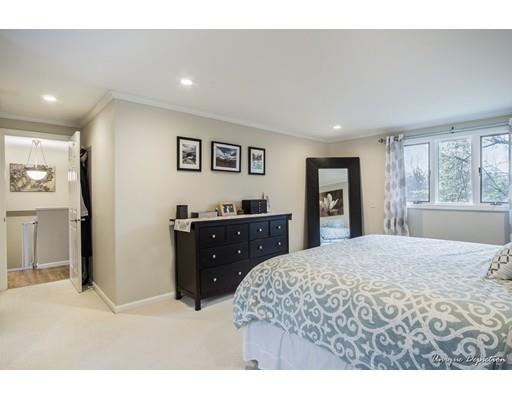 13 Wildwood Road Andover, MA 01810 - Photo 17 of 30 Gallery Image 17