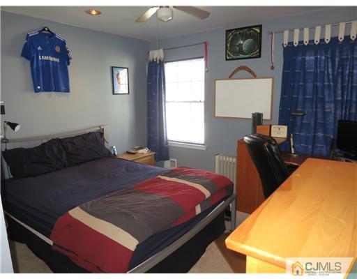 16 Lexington Road Monmouth Junction, NJ 08852 - Photo 11 of 18 Gallery Image 11