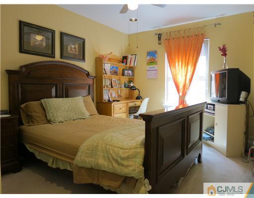 16 Lexington Road Monmouth Junction, NJ 08852 - Photo 12 of 18 Gallery Image 12