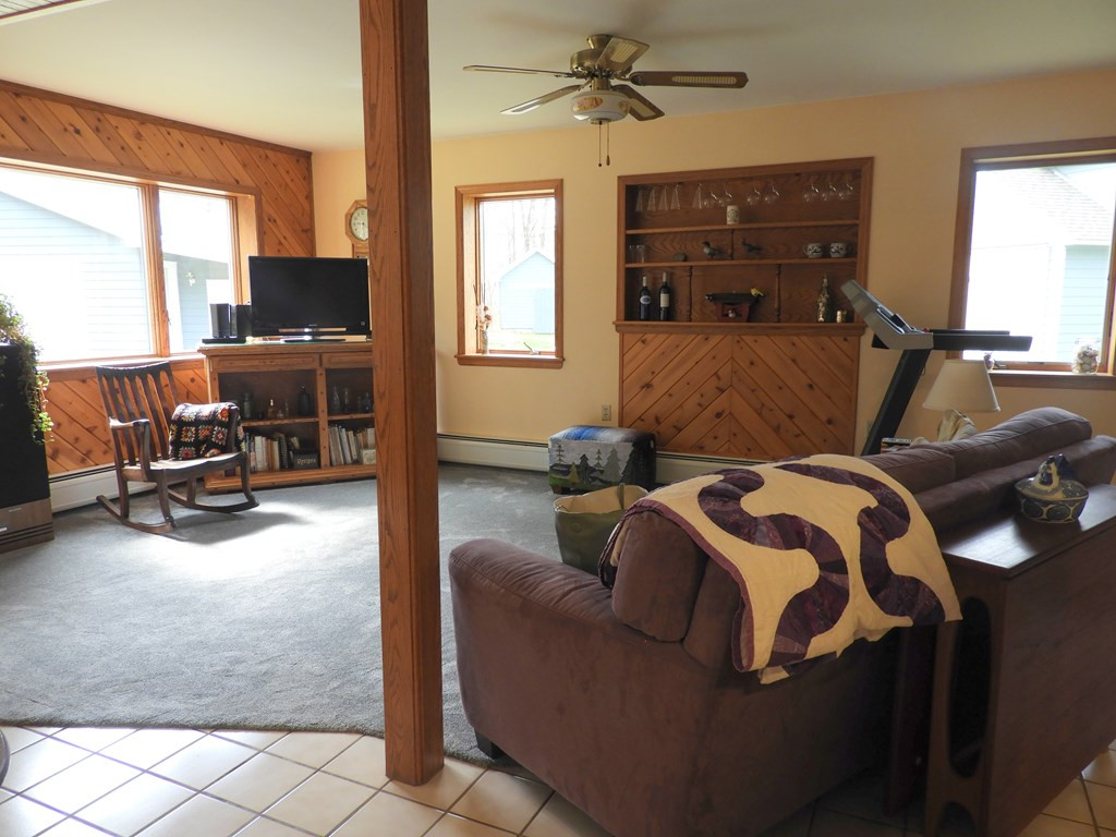 6 Parrotte Way Peru, NY 12972 - Photo 8 of 39 Gallery Image 8
