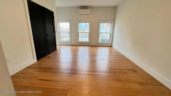 a view of an entryway of a house
