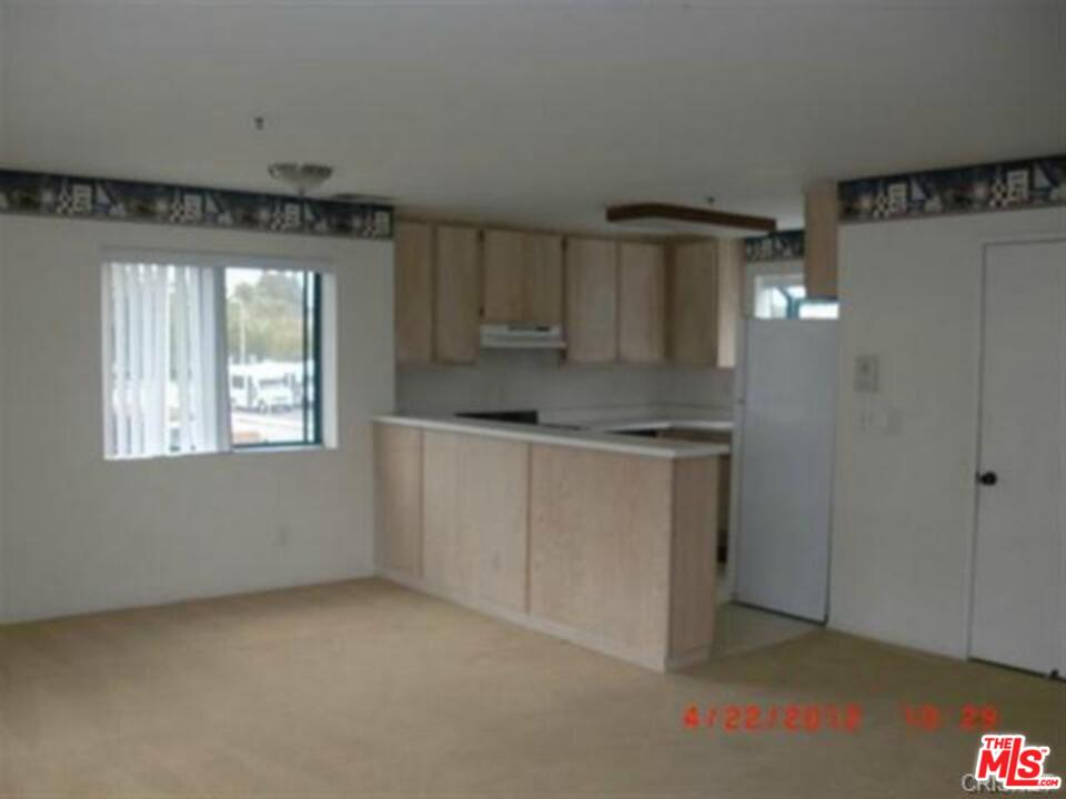 895 South B Street Oxnard, CA 93030 - Photo 4 of 4
