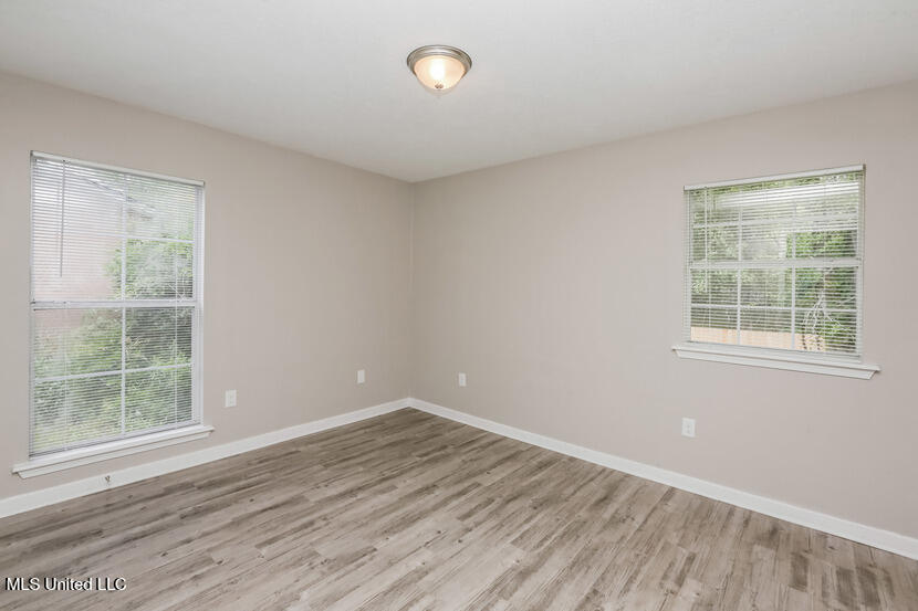 1026 Branch Street Jackson, MS 39212 - Photo 4 of 11 007-photo-main-bedroom-10896776