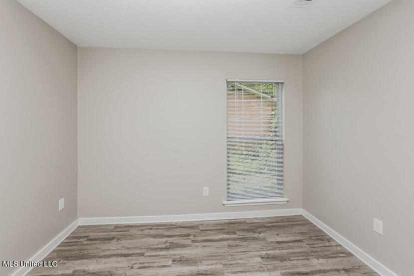 1026 Branch Street Jackson, MS 39212 - Photo 8 of 11 011-photo-bedroom-10896775