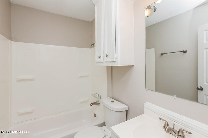 1026 Branch Street Jackson, MS 39212 - Photo 10 of 11 013-photo-bathroom-10896785