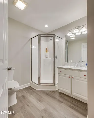 $333,900 | 120 Raceday Center Drive, Unit 604, Bristol, TN 37620