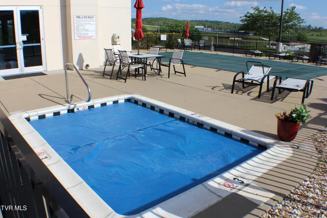 $333,900 | 120 Raceday Center Drive, Unit 604, Bristol, TN 37620