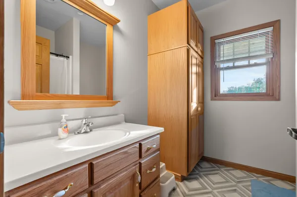 $525,000 | 26088 Wasepi Road, Centreville, MI 49032