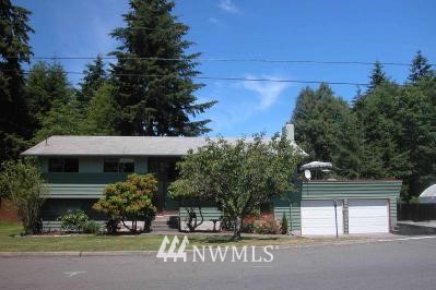8219 215th Street Southwest Edmonds, WA 98026 - Photo 1 of 1 Gallery Image 1