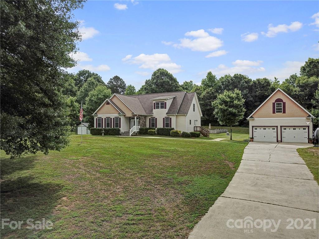 1021 Riddle Oak Lane Clover, SC 29710 - Photo 1 of 48 Gallery Image 1
