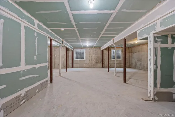 $1,129,000 | 472 West Central Avenue, Unit 204, Spring Valley, NY 10977