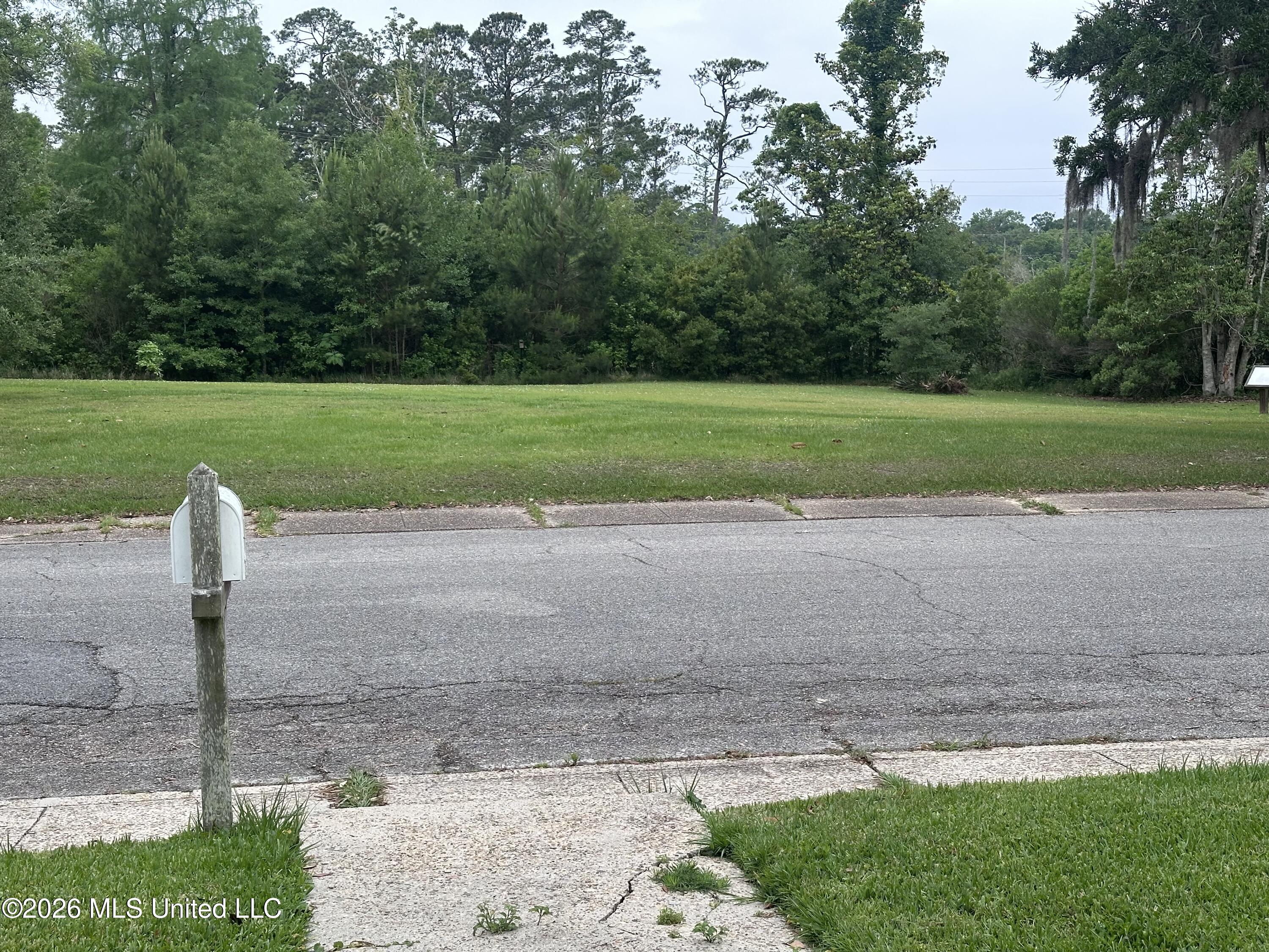 5130 Arthur Street Moss Point, MS 39563 - Photo 2 of 41 IMG_6923