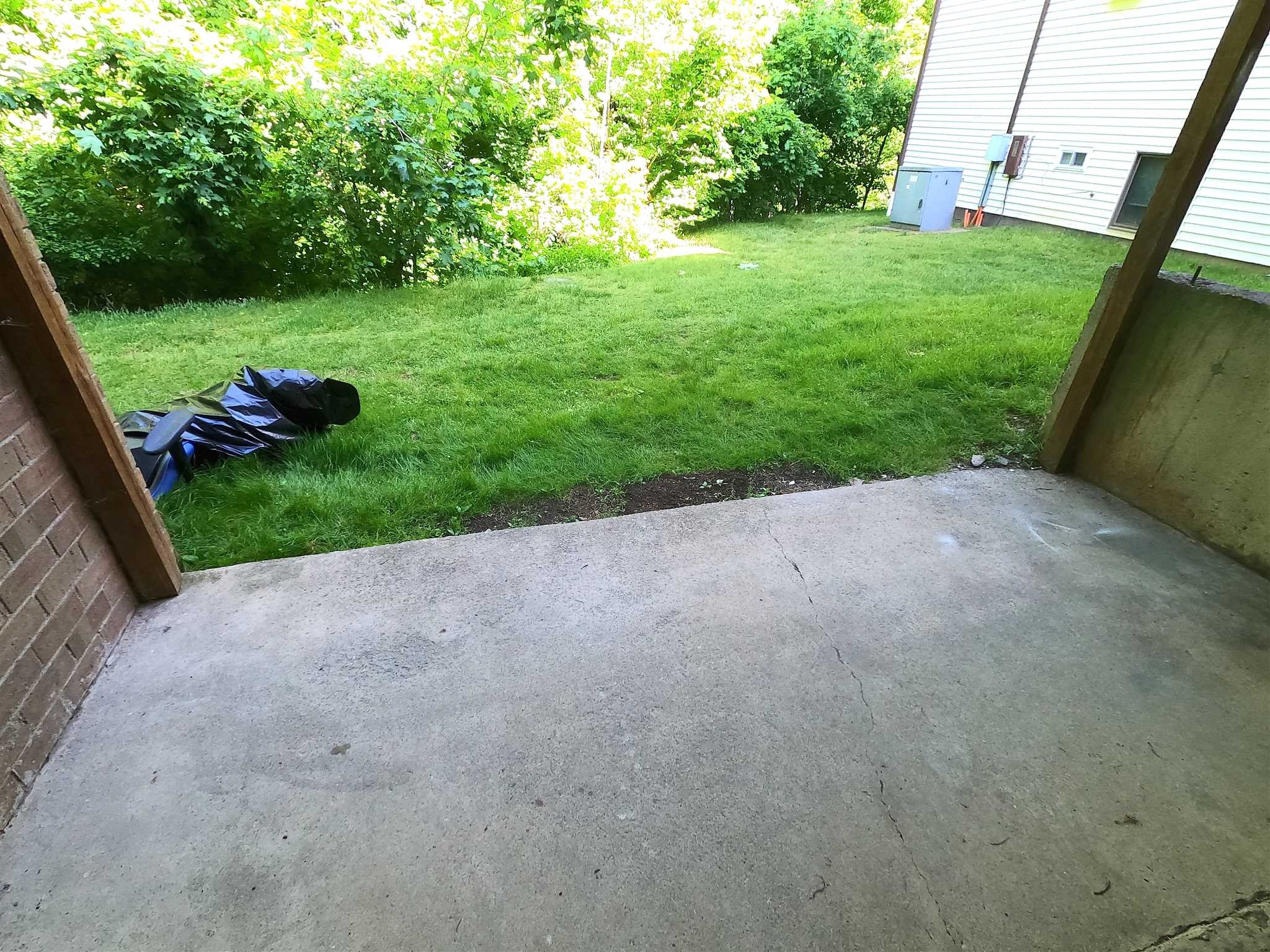 3 Hook Hyde Park, Unit 14A Poughkeepsie, NY 12601 - Photo 18 of 20 a view of a backyard with a garden and plants