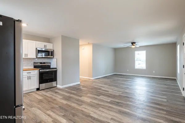 $330,000 | 131 Lancaster Road, Oak Ridge, TN 37830
