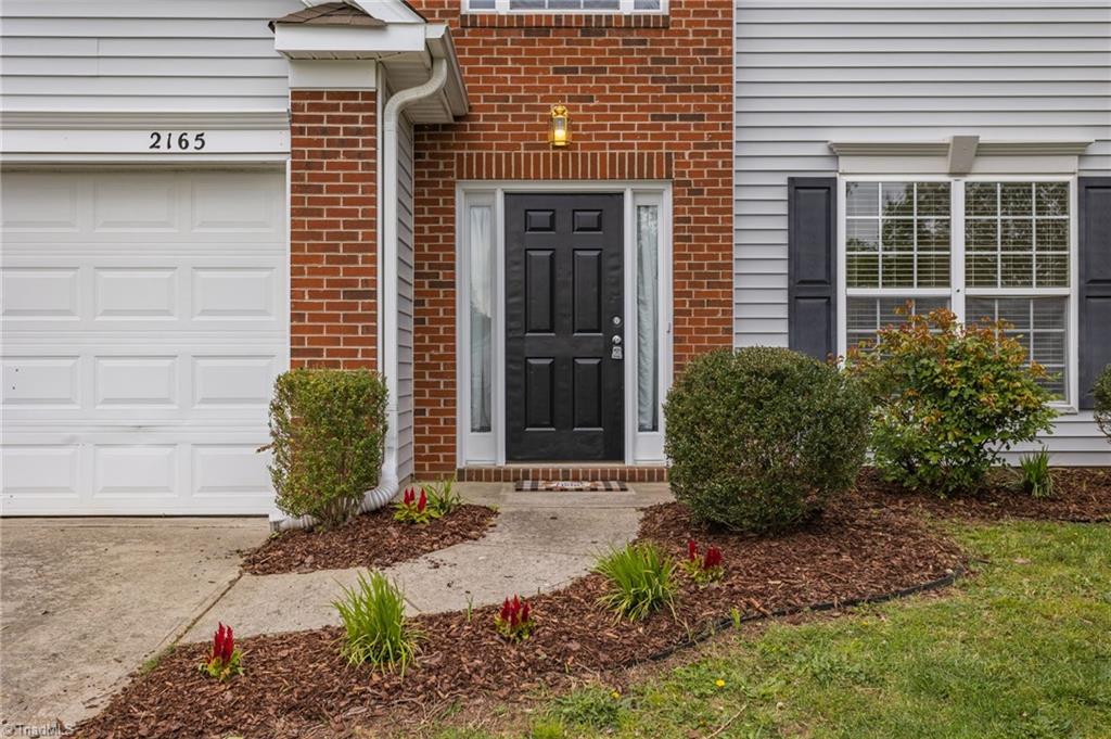 2165 Rindle Drive High Point, NC 27262 - Photo 5 of 31 Gallery Image 5