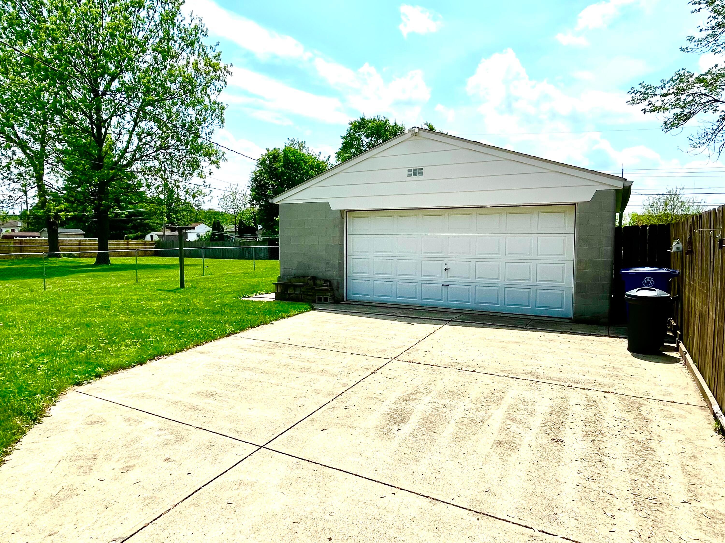 795 Colton Road Columbus, OH 43207 - Photo 14 of 21 IMG-2678