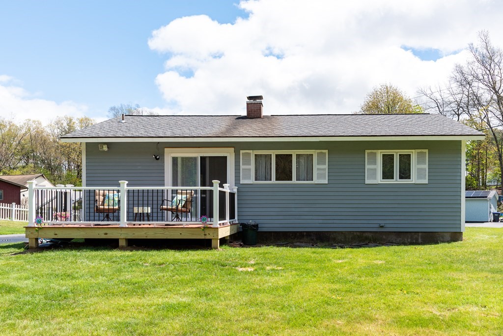 40 Riley Road Northborough, MA 01532 - Photo 21 of 24 a front view of a house with garden