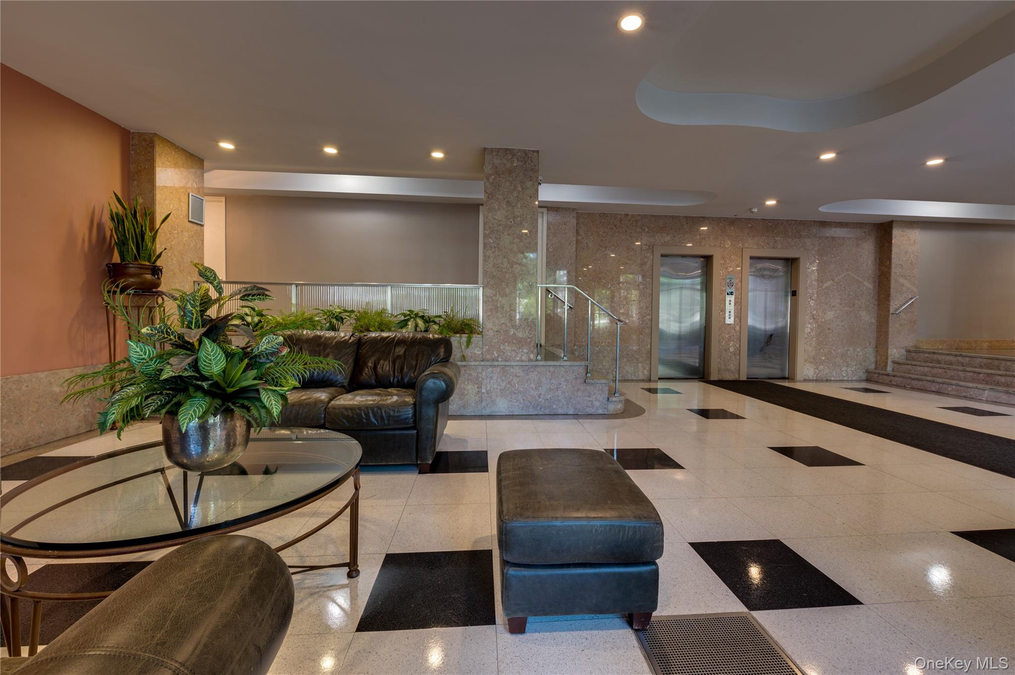 900 Palmer Road, Unit 7D Bronxville, NY 10708 - Photo 3 of 22