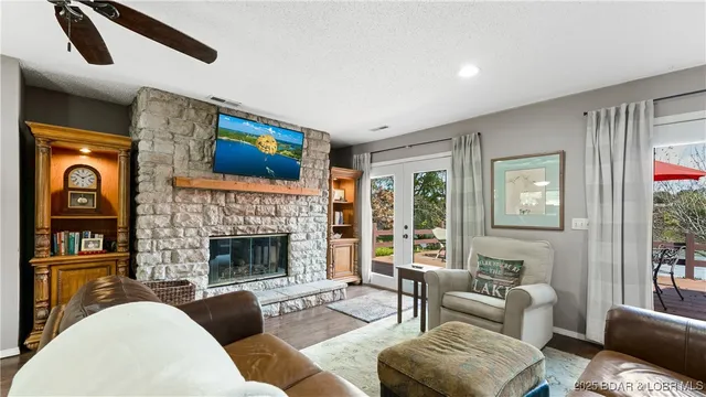 $450,000 | 183 Cottage Drive, Camdenton, MO 65020