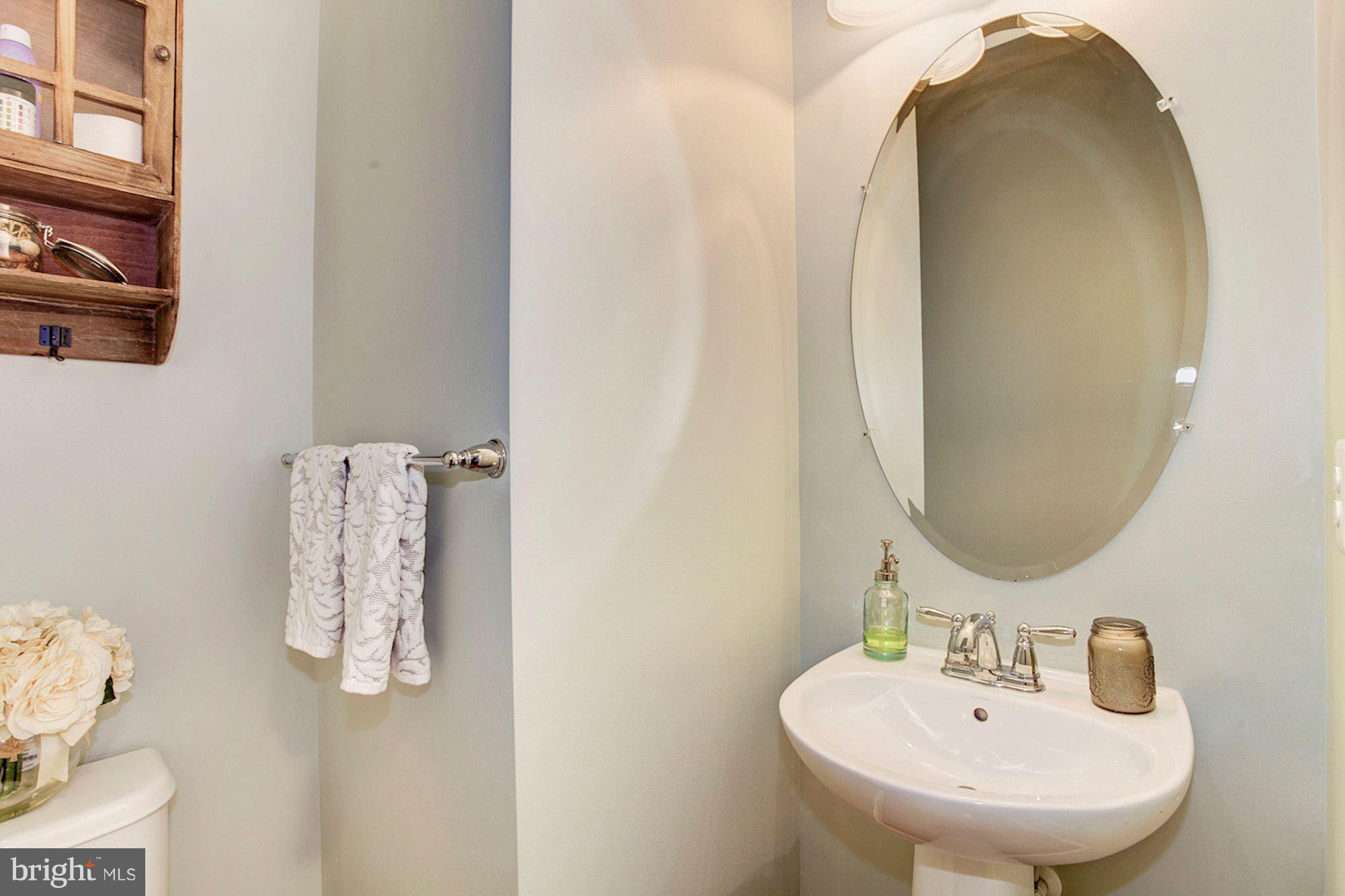 801 Salvatore Road Baltimore, MD 21220 - Photo 12 of 30 Bath
