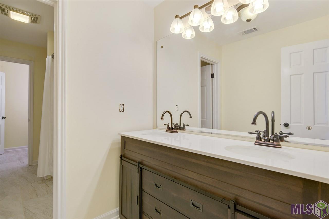 358 Carriage Way Baton Rouge, LA 70808 - Photo 16 of 19 Gallery Image 16