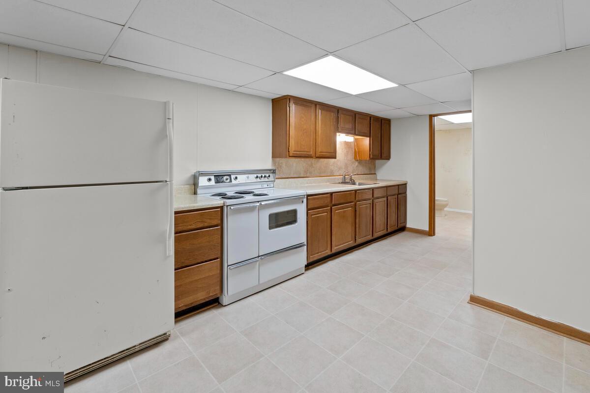 10544 Stull Road Thurmont, MD 21788 - Photo 35 of 54 Kitchen in basement