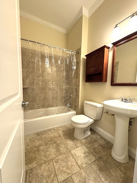 3 Main Street, Unit 203 Peabody, MA 01960 - Photo 5 of 7