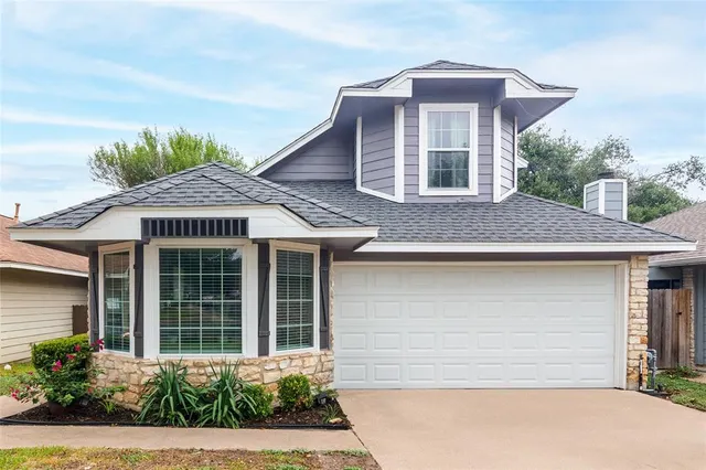 $2,150 | 16714 Pocono Drive, Austin, TX 78717