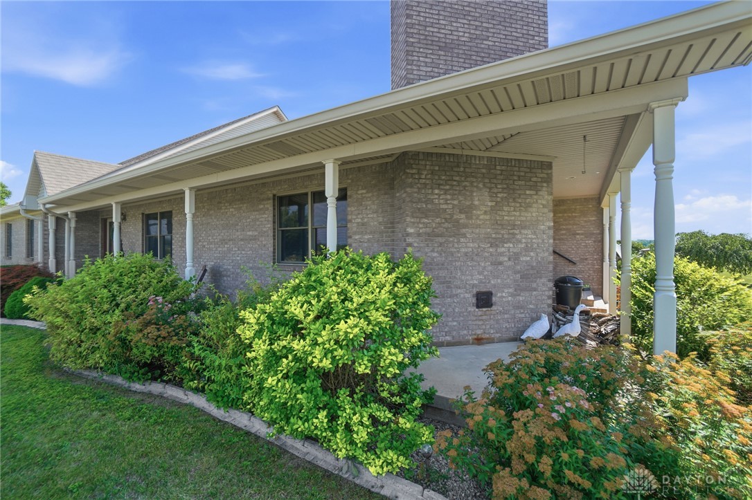 8400 North Montgomery County Line Road Brookville, OH 45309 - Photo 11 of 72