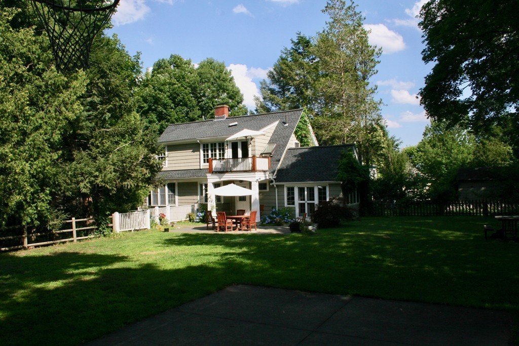 46 Shaw Road Brookline, MA 02467 - Photo 2 of 16 Gallery Image 2