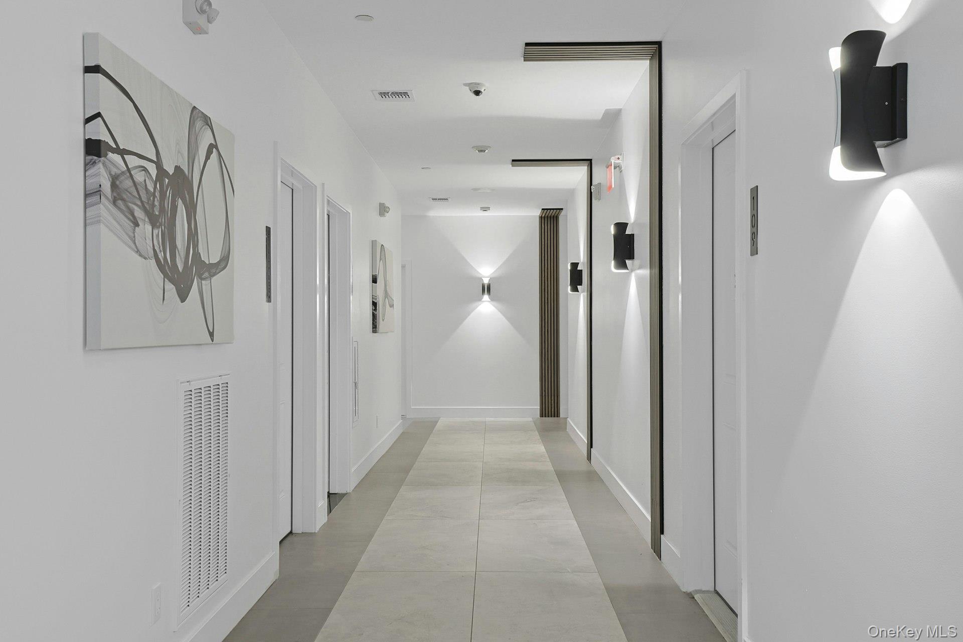 962 Rte 9W, Unit 106 Congers, NY 10920 - Photo 6 of 48 a view of a hallway with walk in closet