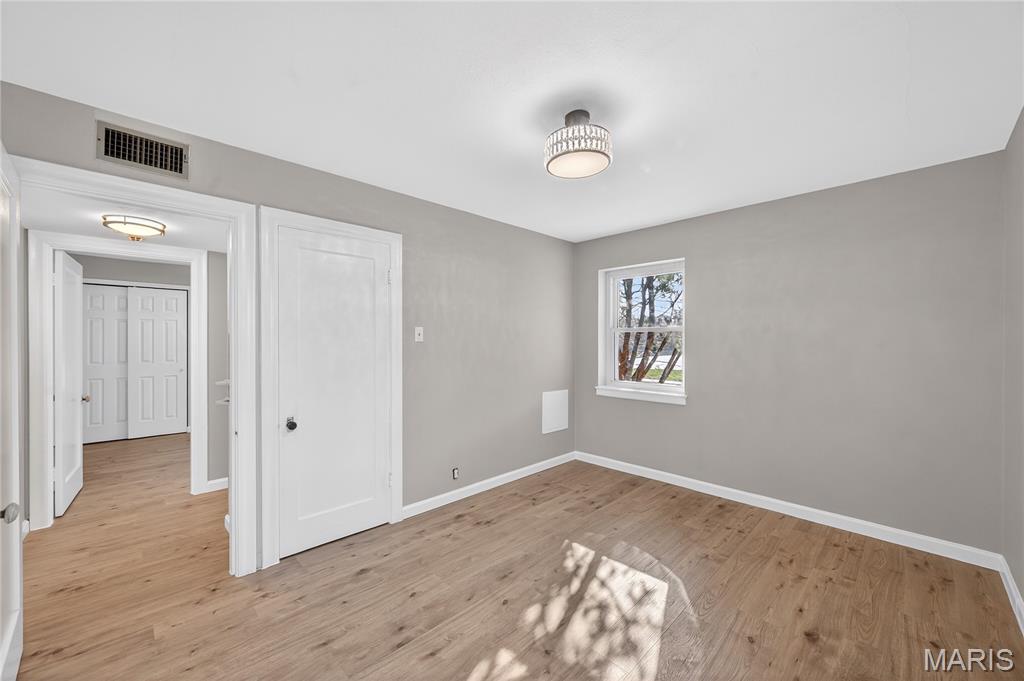 1051 North And South Road St. Louis, MO 63130 - Photo 13 of 40