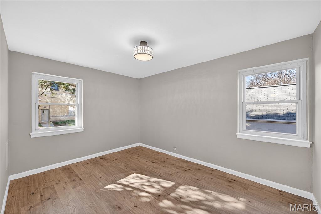 1051 North And South Road St. Louis, MO 63130 - Photo 16 of 40