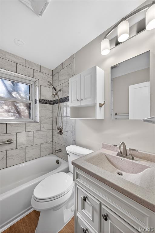 1051 North And South Road St. Louis, MO 63130 - Photo 18 of 40