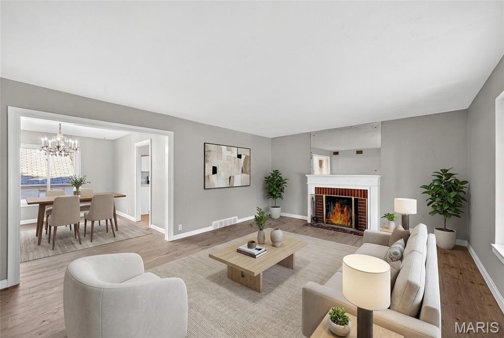 1051 North And South Road St. Louis, MO 63130 - Photo 4 of 40