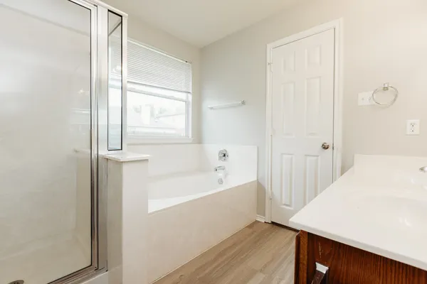 $1,775 | 225 Mossy Rock Drive, Hutto, TX 78634