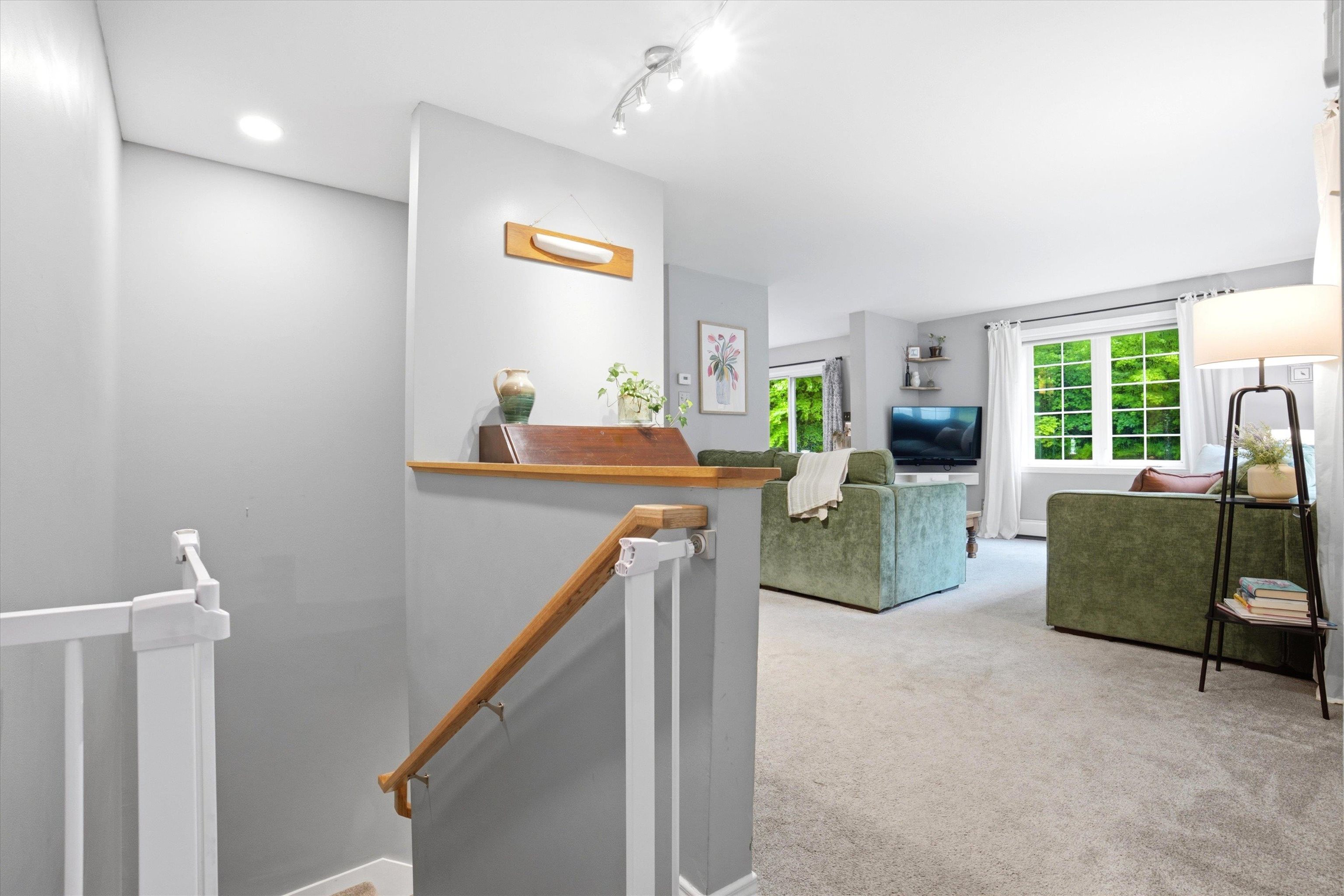 127 A Green Road Raymond, NH 03077 - Photo 22 of 56 Gallery Image 22