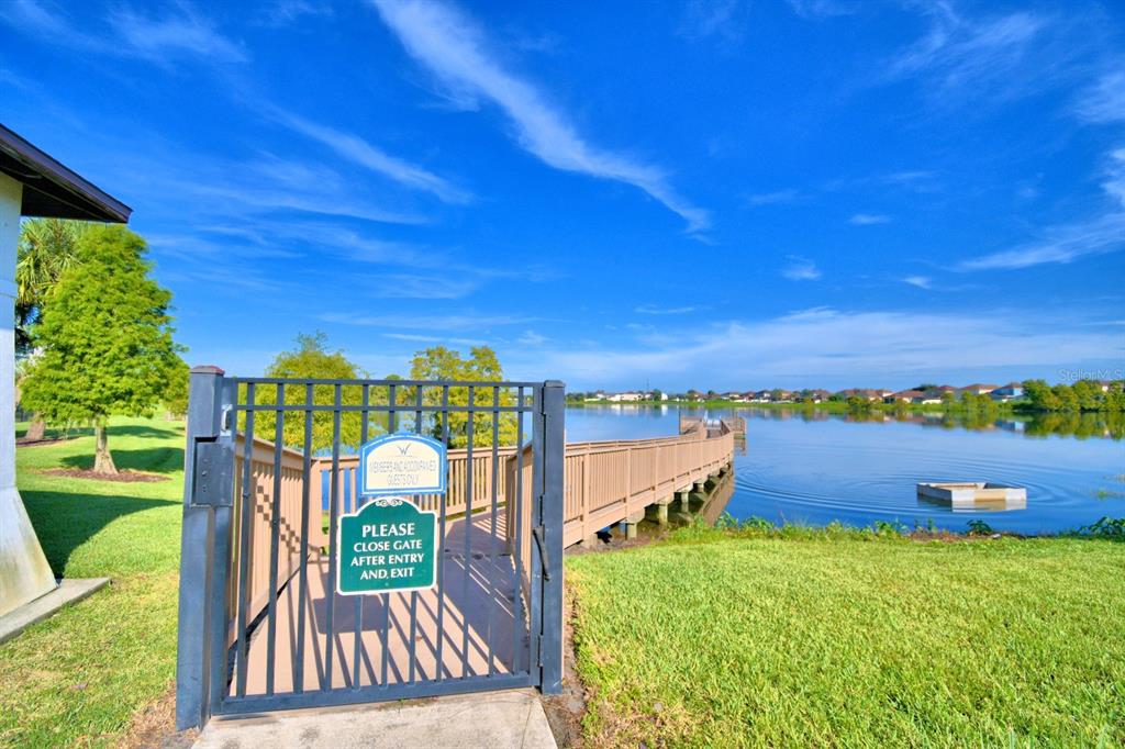 6286 Manitoba Drive Lakeland, FL 33805 - Photo 26 of 28 a view of a chairs and table in the patio