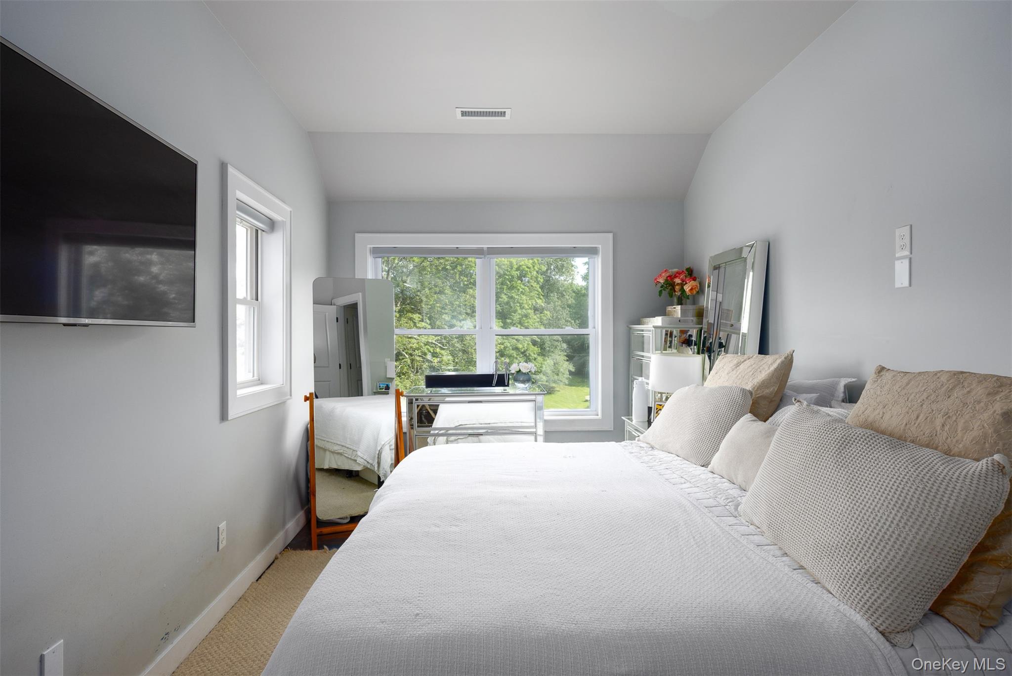 401 Woodmont Road Hopewell Junction, NY 12533 - Photo 40 of 50 a bed room with two bed and a large window