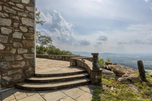 a view of an entryway door