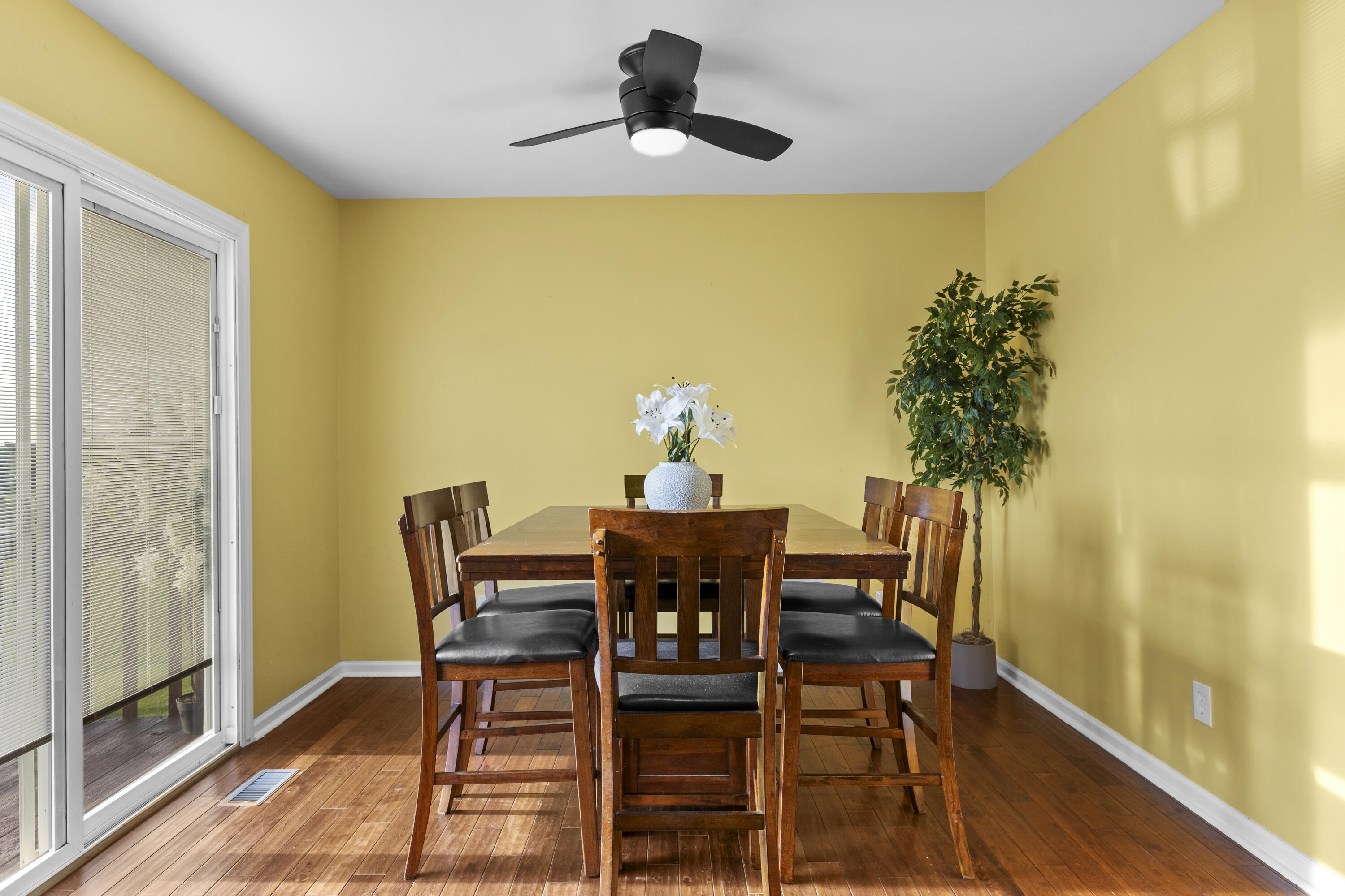1234 Powell Taylor Road Lawrenceburg, KY 40342 - Photo 13 of 48 I82A6102