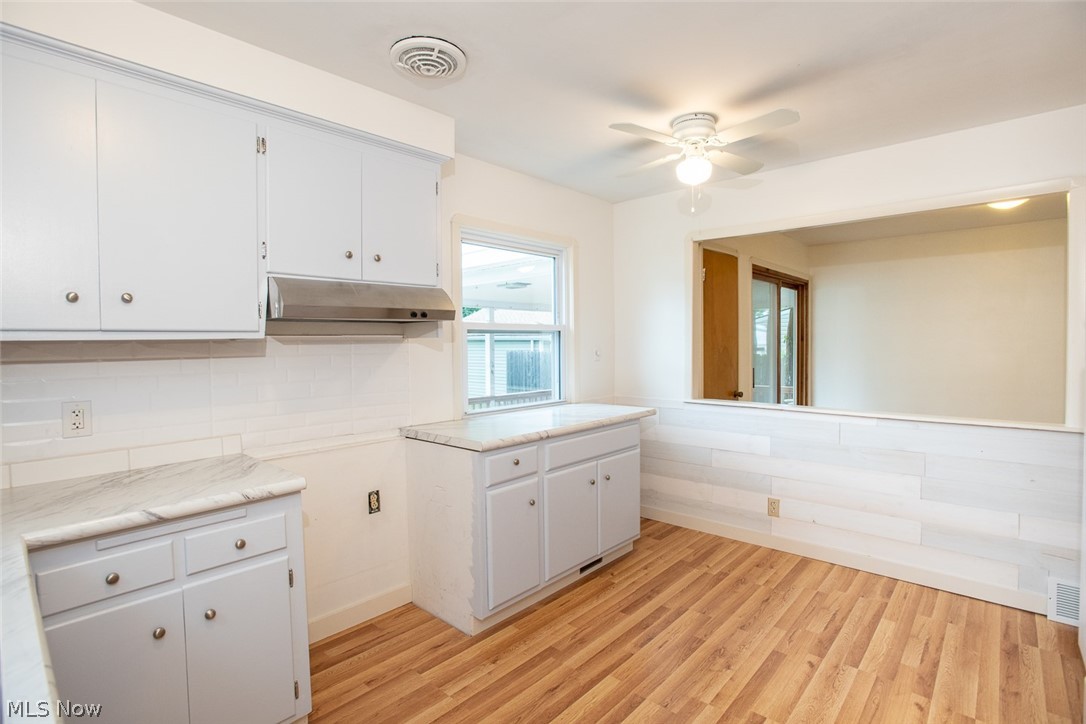 15505 Wingate Road Maple Heights, OH 44137 - Photo 12 of 28