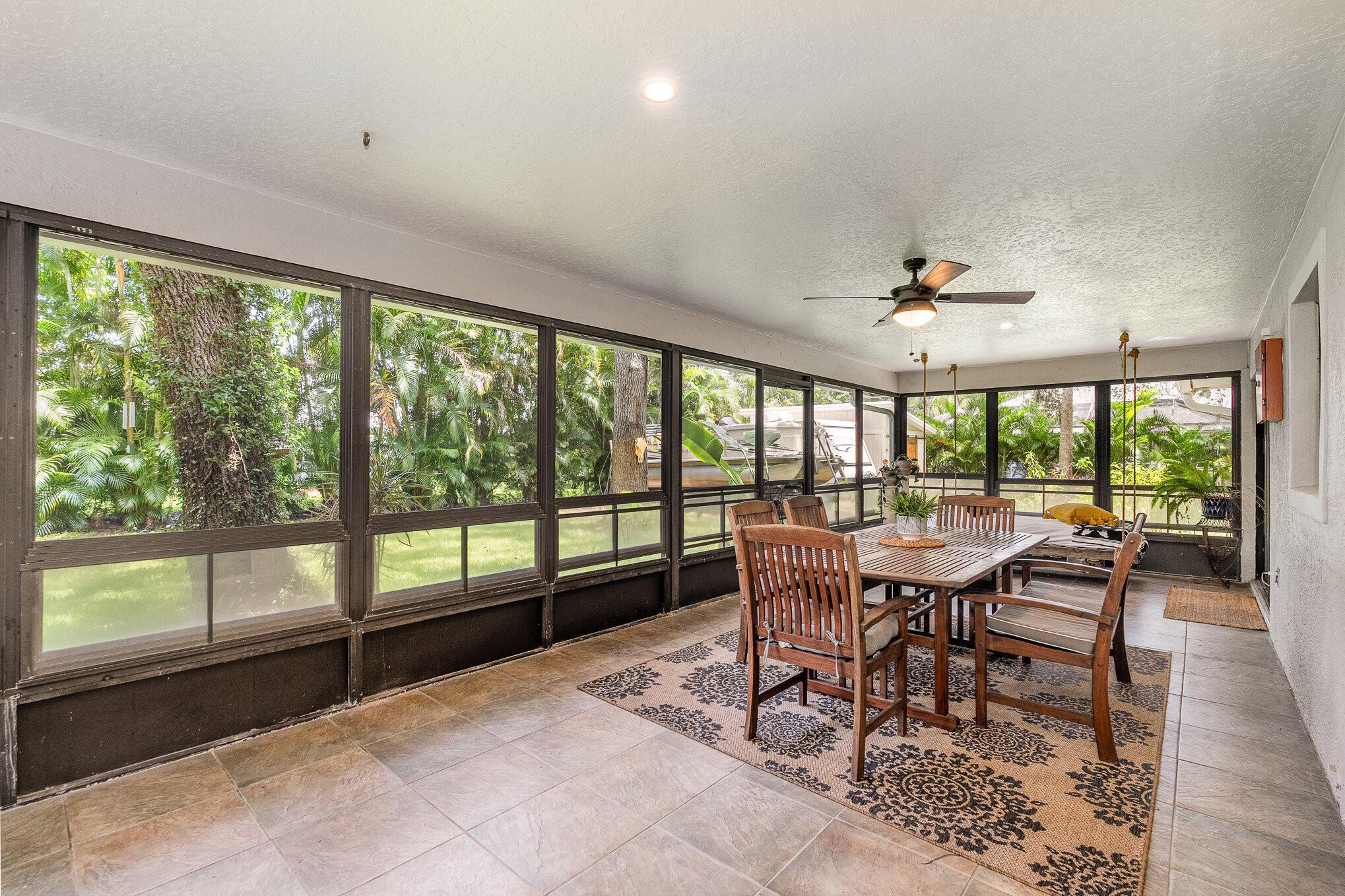 786 Seymour Road Northeast Palm Bay, FL 32905 - Photo 23 of 45 024_dsc07851-edit