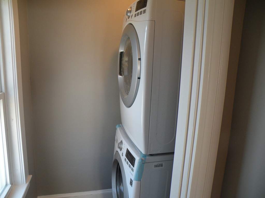 49 Bradford Road, Unit 2 Watertown, MA 02472 - Photo 11 of 26 Gallery Image 11