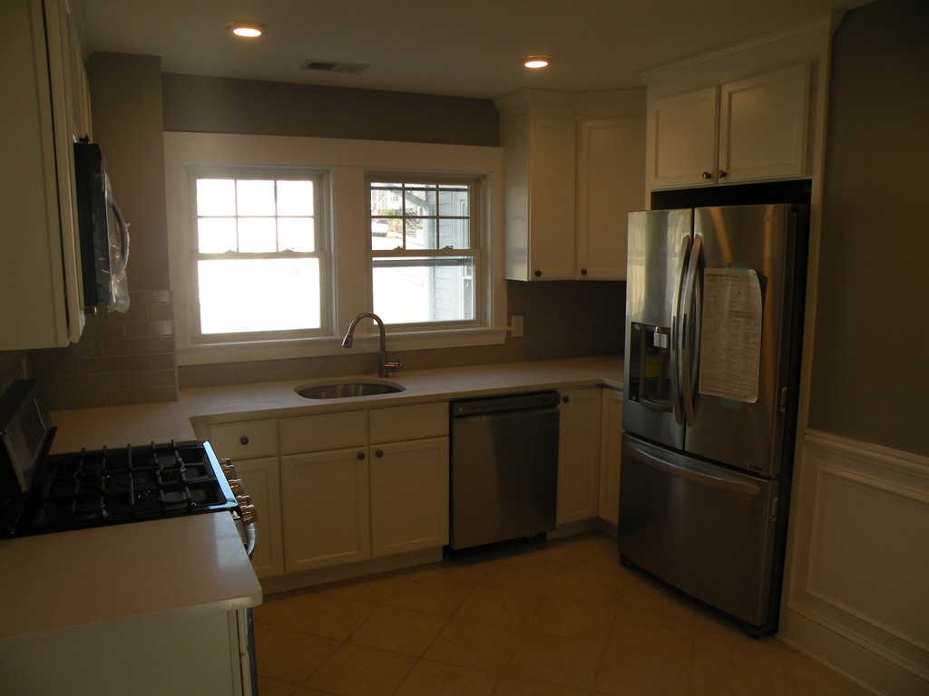 49 Bradford Road, Unit 2 Watertown, MA 02472 - Photo 17 of 26 Gallery Image 17