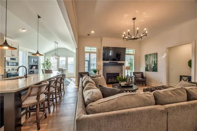 $750,000 | 13459 West 148th Street, Olathe, KS 66062