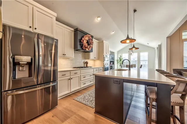 $750,000 | 13459 West 148th Street, Olathe, KS 66062