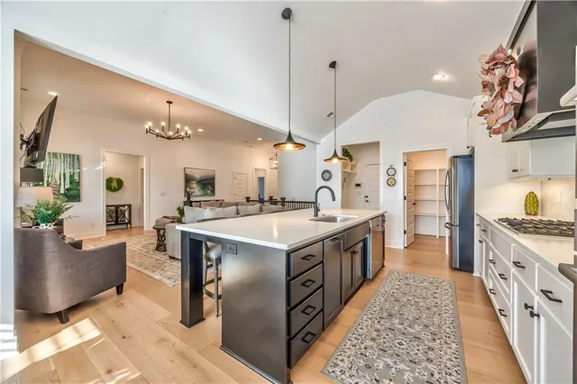 $750,000 | 13459 West 148th Street, Olathe, KS 66062